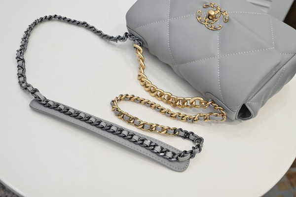 シャネルバッグ角部分ディテール